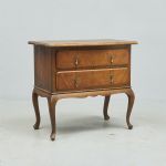 1390 3364 CHEST OF DRAWERS